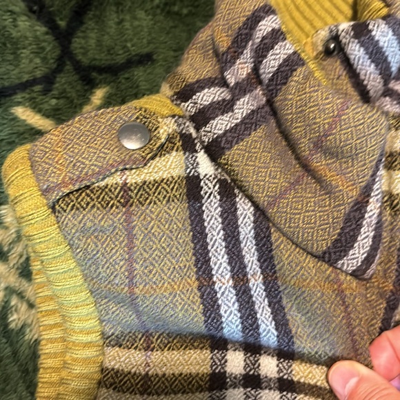 Mossimo Vest - Picture 9 of 13